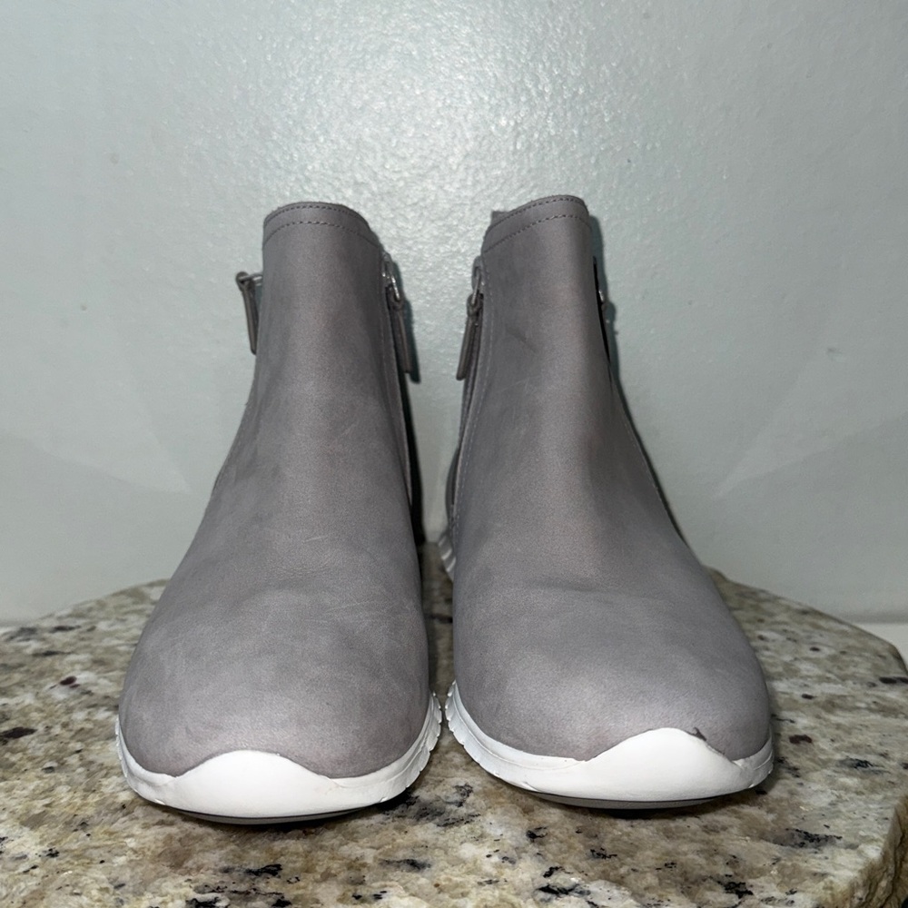 Cole Haan Women Zerogrand Side Zip Gray Waterproof Lightweight Ankle Boot 8.5 B - Picture 4 of 16